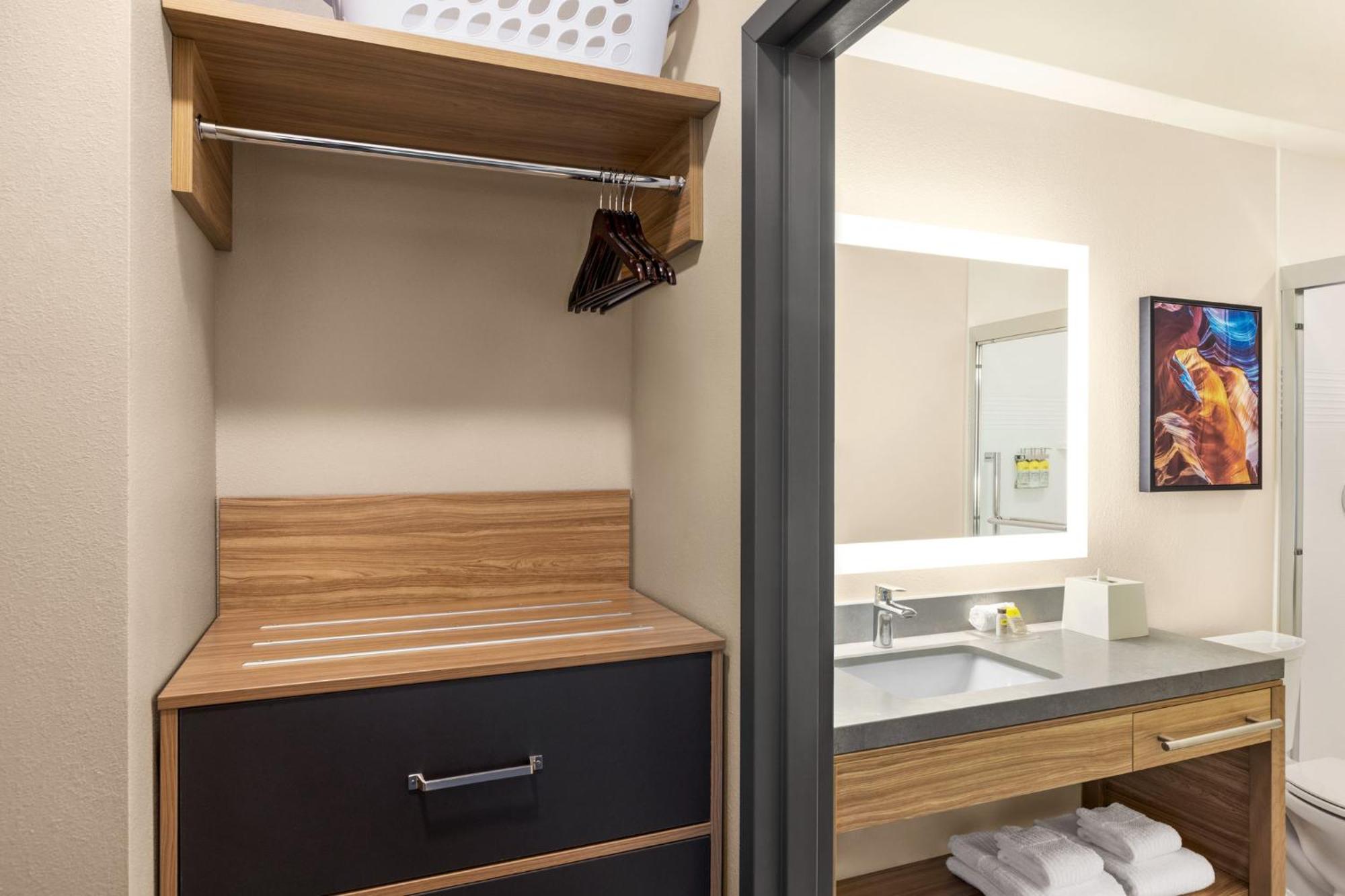 Candlewood Suites Bessemer - Birmingham Sw By Ihg Экстерьер фото